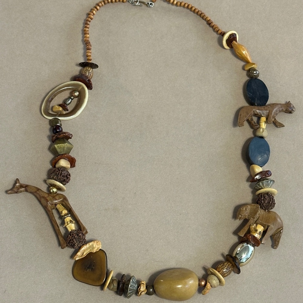 Vintage Handcrafted Handmade Wooden Animal Necklace - Safari - Tribal